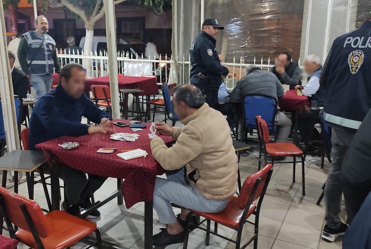 Huzur Uygulamasında Aranan 10 Şahıs Yakalandı