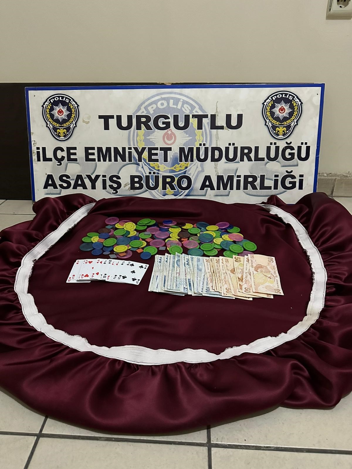 Huzur Uygulamasında Aranan 10 Şahıs Yakalandı
