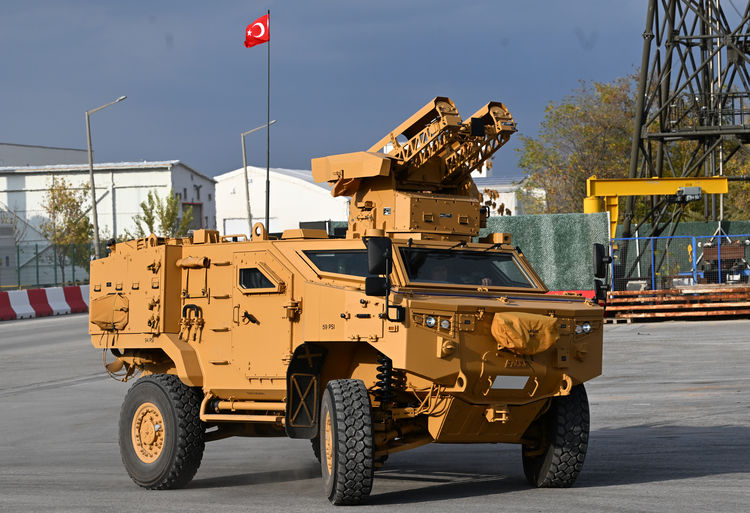 Türk Silahlı Kuvvetleri 300'üncü Tank Avcısına Kavuştu