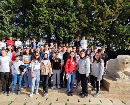 Afyonkarahisarlı öğrenciler  Ata'nın huzurunda