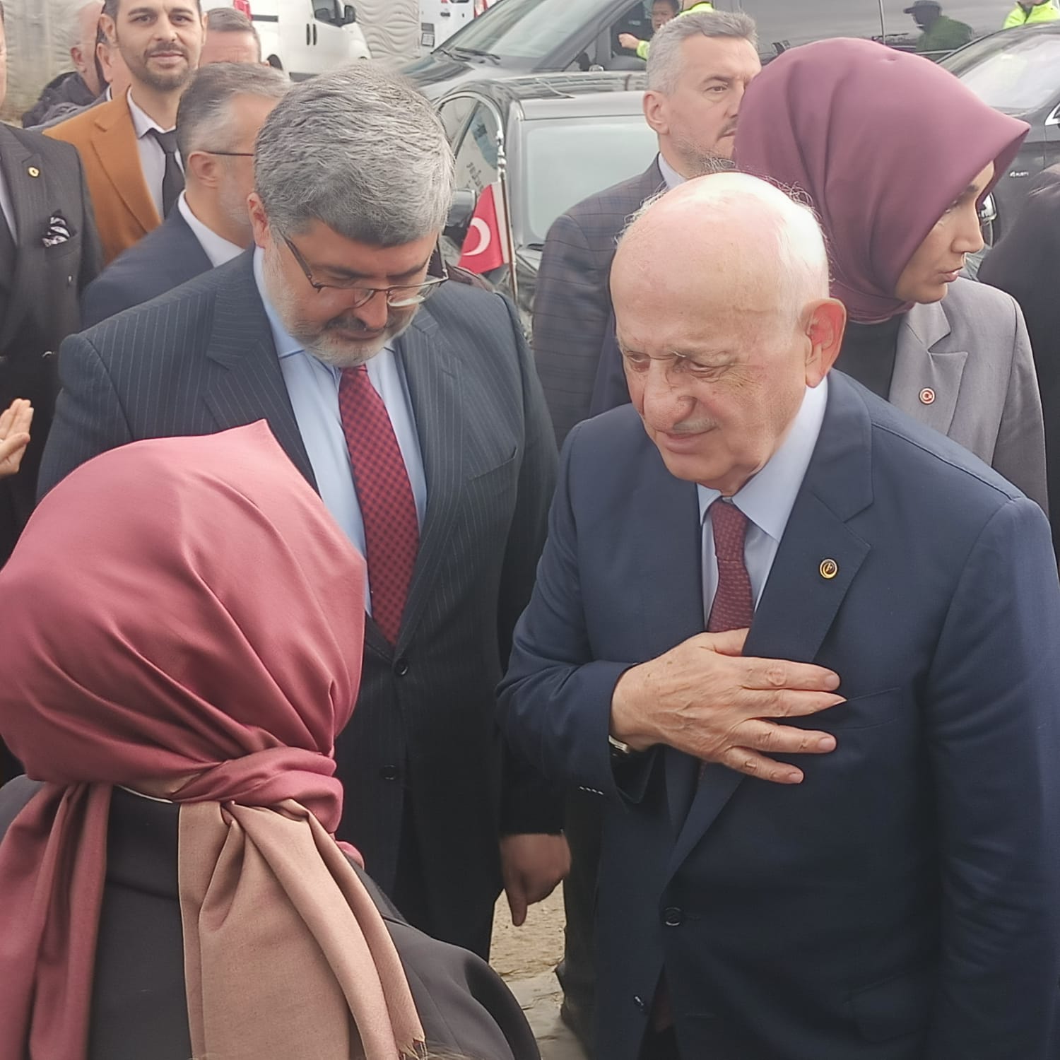 AFYONKARAHİSAR BELEDİYESİ HALK EKMEK FABRİKASI HİZMETE GİRDİ
