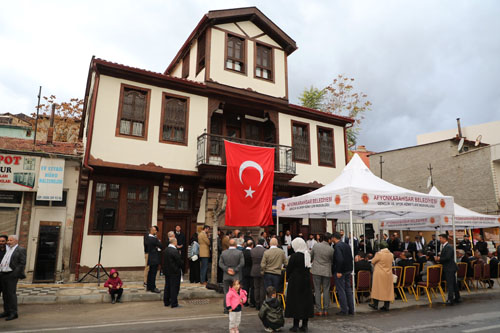 “Vatansever insanların bu vakıfta yetişmelerini istiyoruz”
