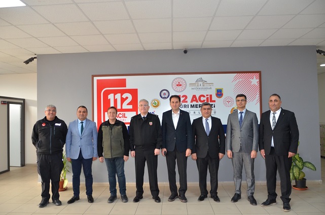 BOLAT ACİL ÇAĞRI KOMUTA MERKEZİNİ ZİYARET ETTİ