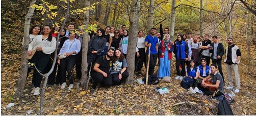 AFSÜ'lü öğrenciler doğa ile başbaşa bir gün geçirdiler