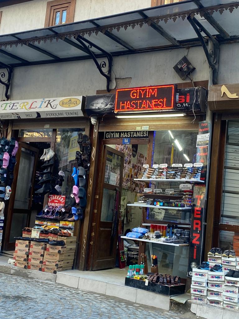 Üç Meslek Bir Arada