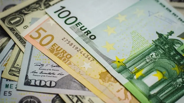 DOLAR VE EURO'DA YENİ ZİRVE
