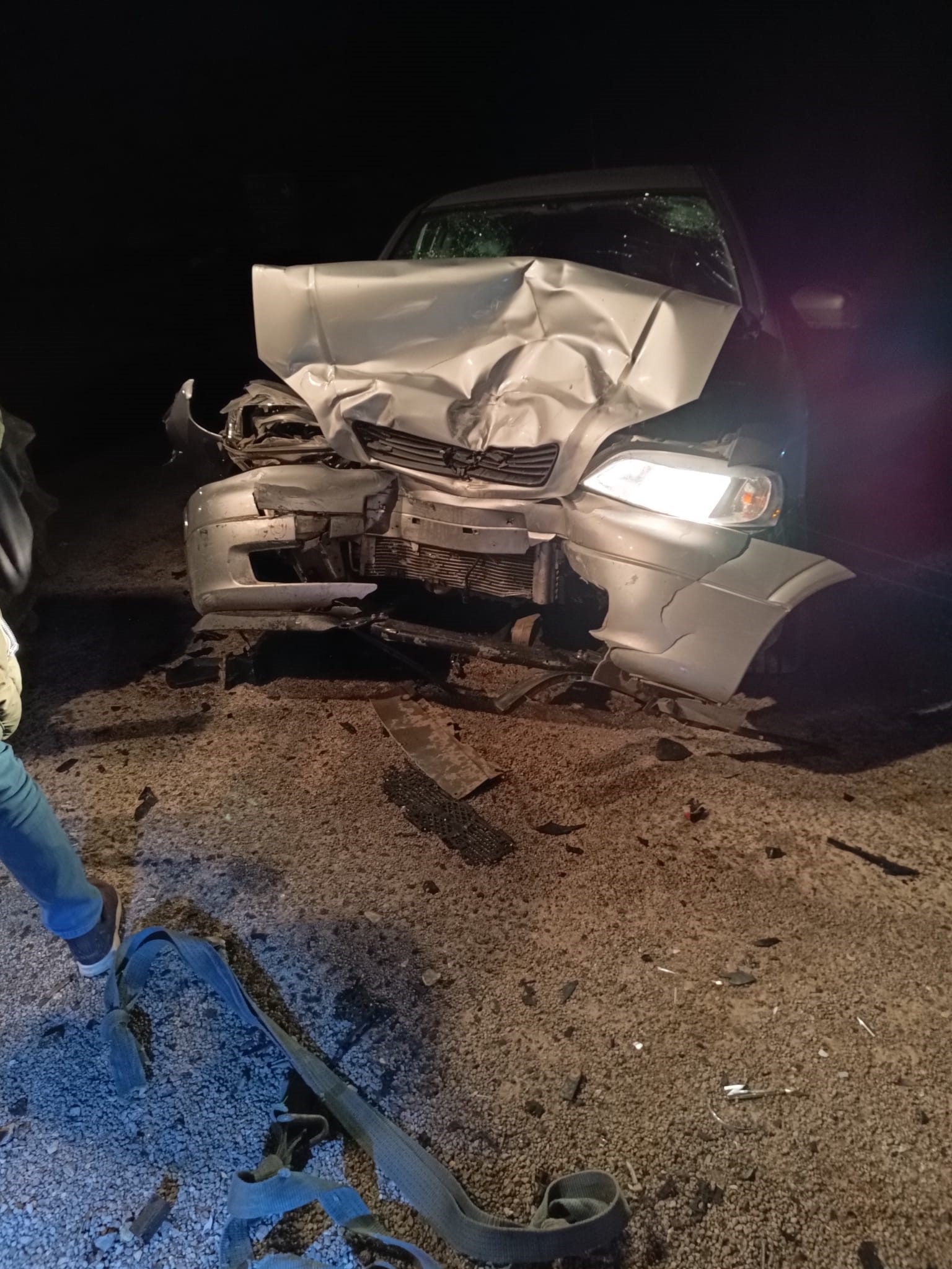 Afyon'da peş peşe trafik kazaları 2 yaralı
