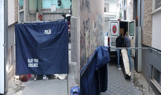 YAŞLI KADIN FECİ ŞEKİLDE CAN VERDİ