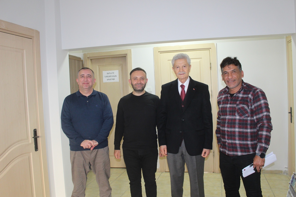 Efsane Bakan'dan Nezaket Ziyareti