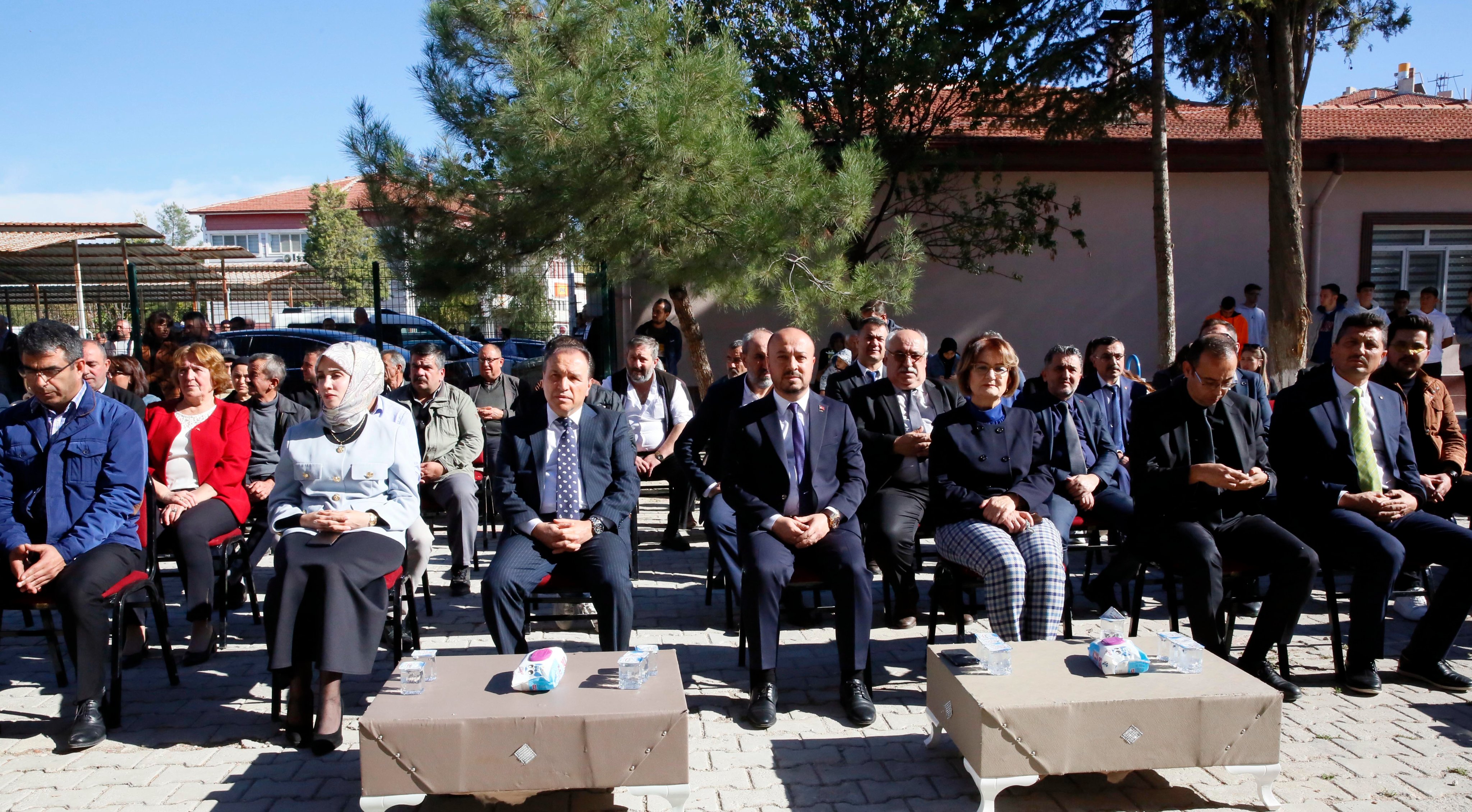 Rektör Karakaş, Dazkırı Belediyesi ALKİM Öğrenci Konukevinin Açılışına Katıldı