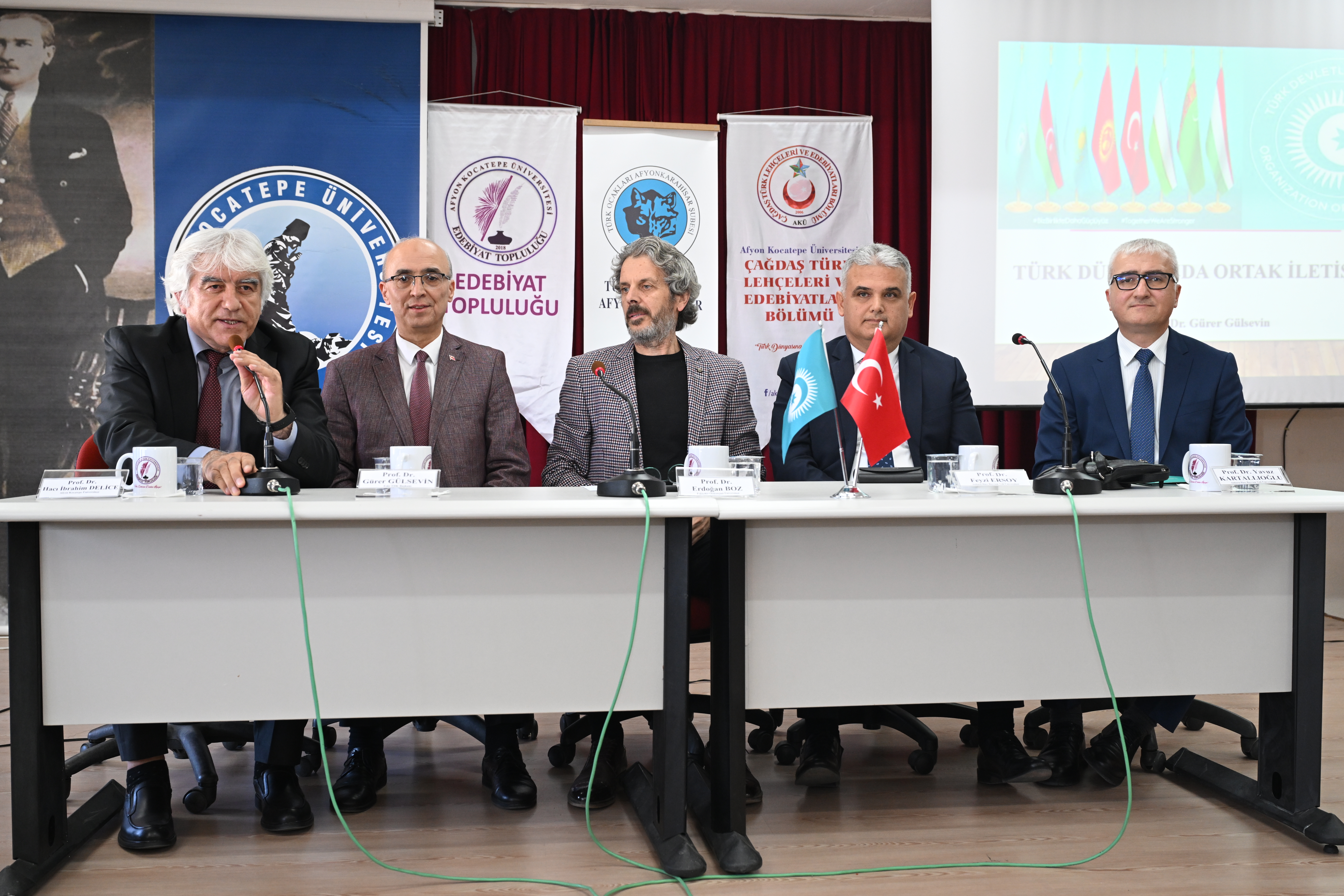"Türk Ocakları siyaset üstü bir kurumdur"