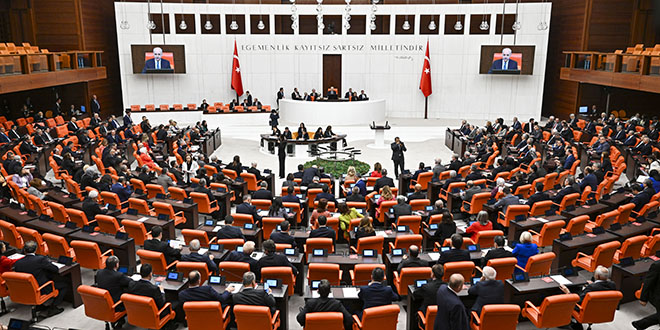 "KADIN KIRIMI" TARTIŞMASI