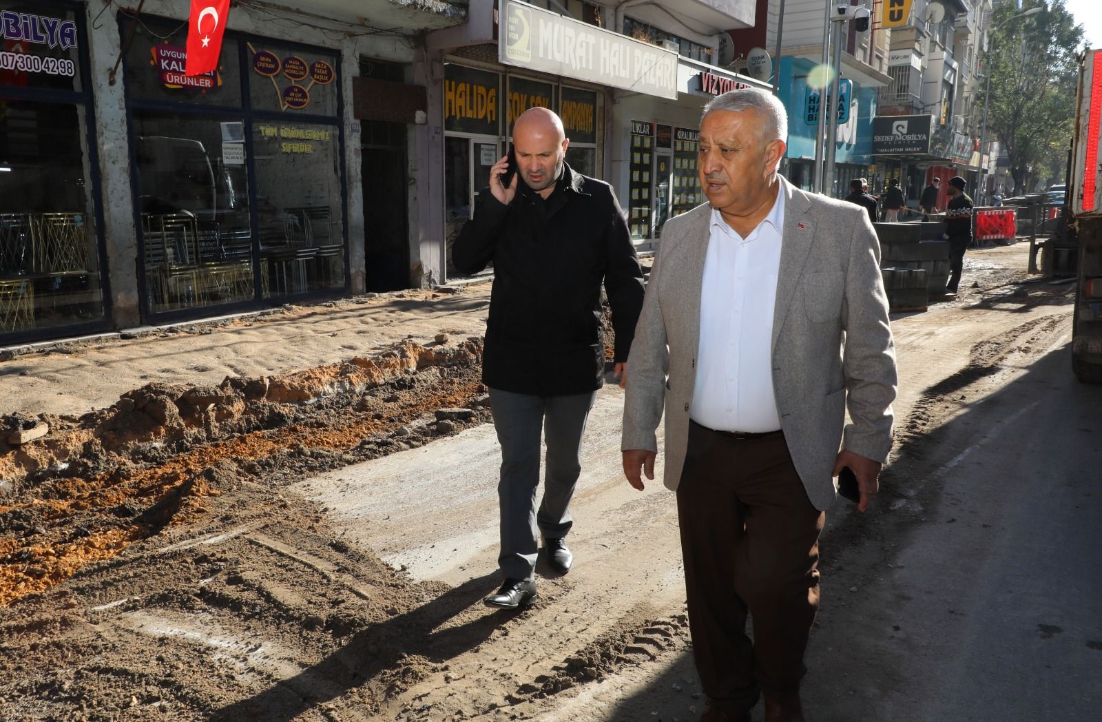 Zeybek Başkan Çalışmaları Yerinde Takip Etti