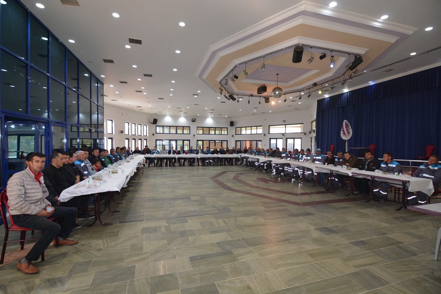 Başkan Çöl Belediye Personeli ile bir araya geldi