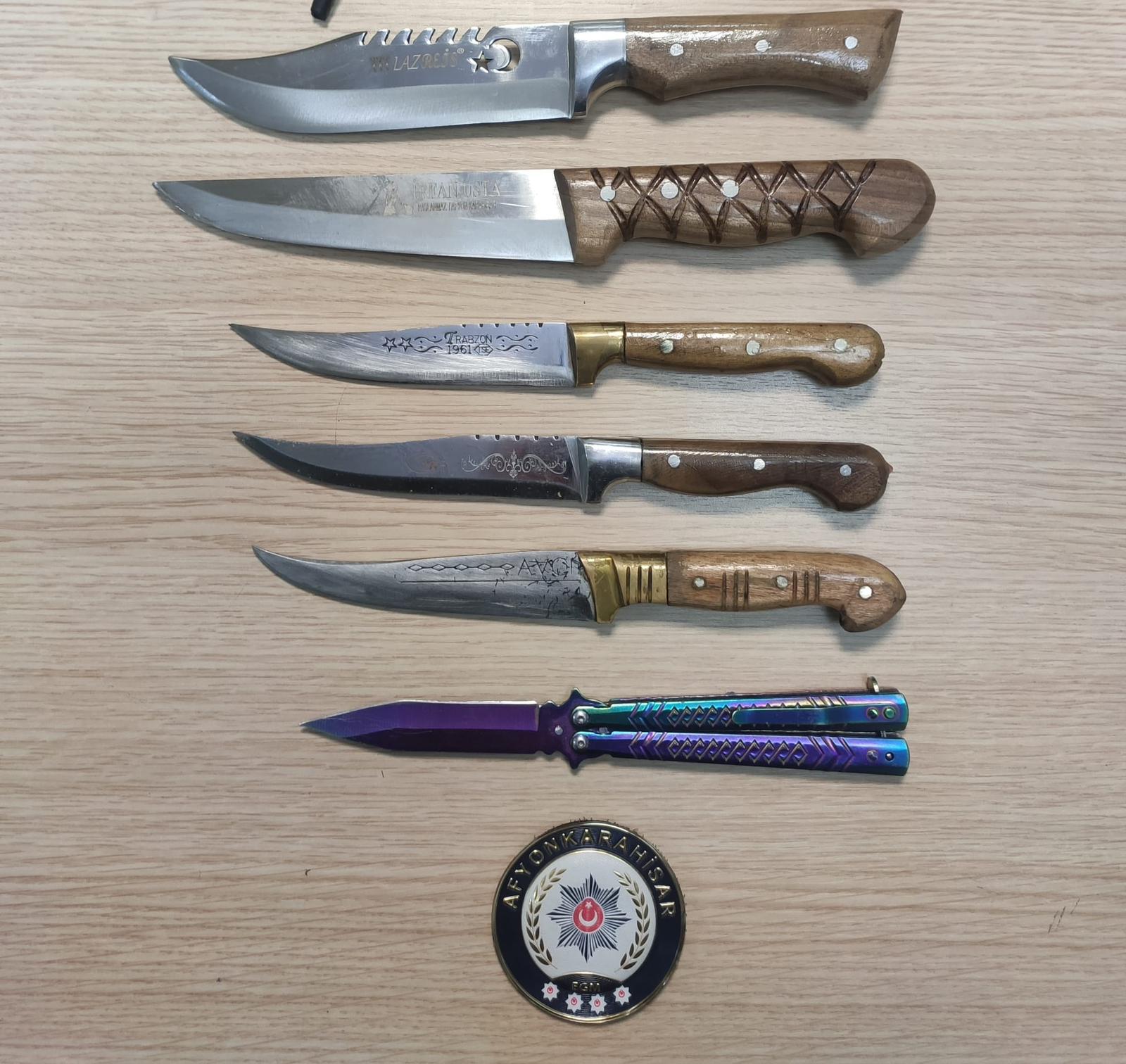BÖYLE BIÇAKLAR MEZBAHA'DA YOK HEPSİ YAKALANDI