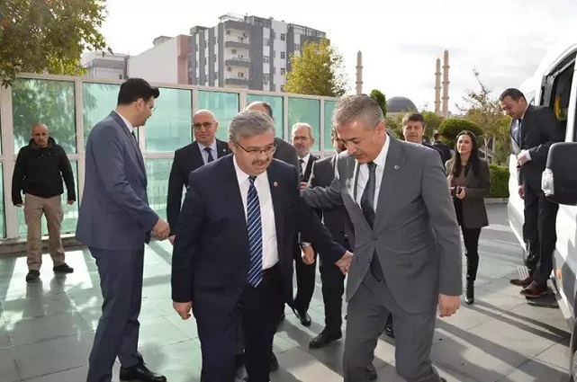 Yurdunuseven ve Heyeti  Mardin'de