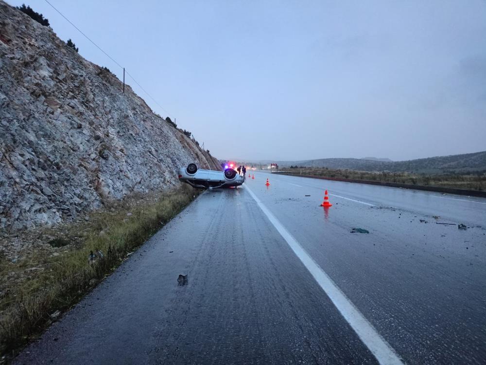 Afyon’da Kaza: Araç Takla Attı