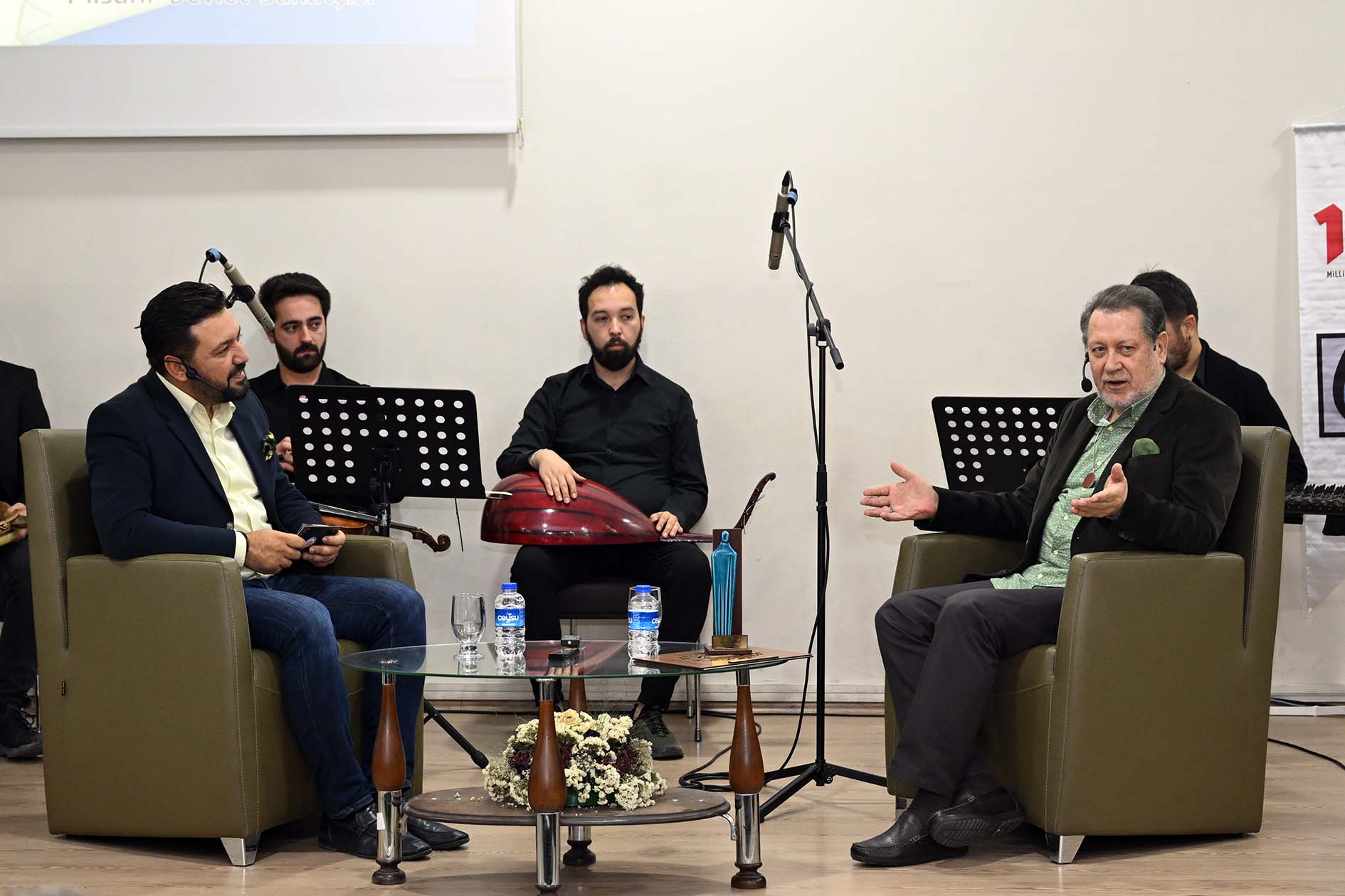 Ahmet Özhan’a onur ödülü