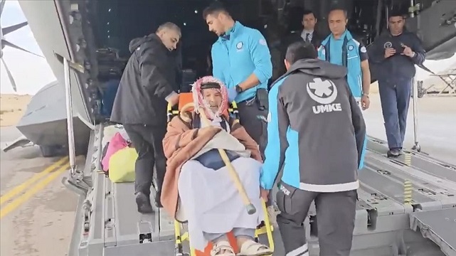 Gazzeli Hastaları Taşıyan Uçak Mısır'dan Havalandı