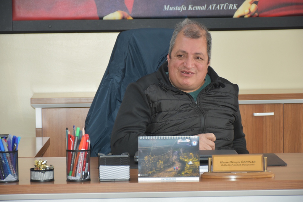 21 YILINI ÖĞRENCİLERİNİN KARİYER VE BAŞARISINA ADADI