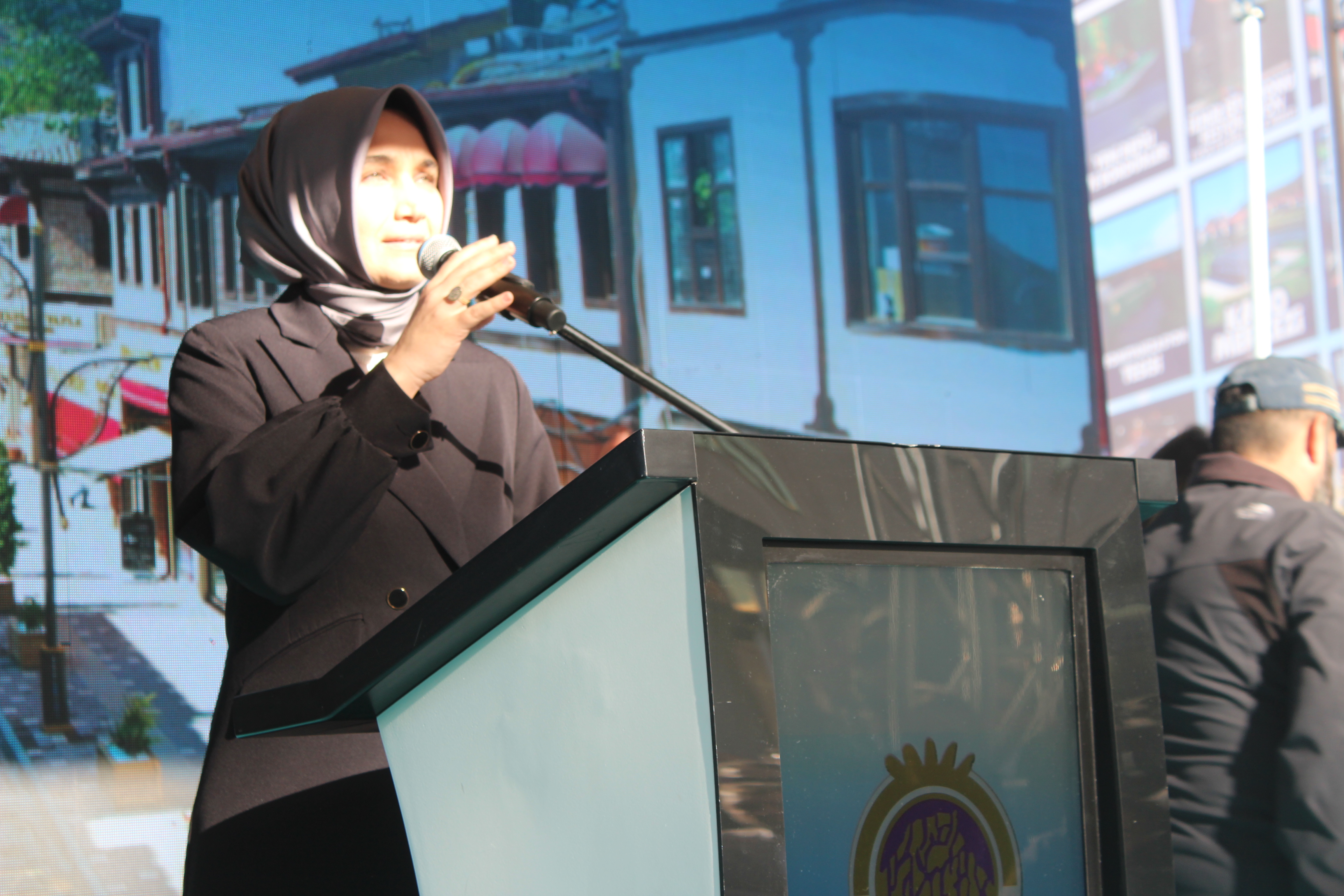 Vali Yiğitbaşı, ""Afyon Hak ettiği Değeri Görecek"