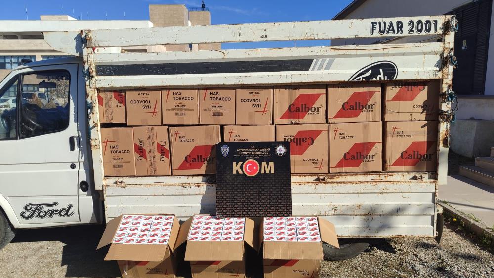 Polis 590 Bin Adet Boş Makaron Ele Geçirildi