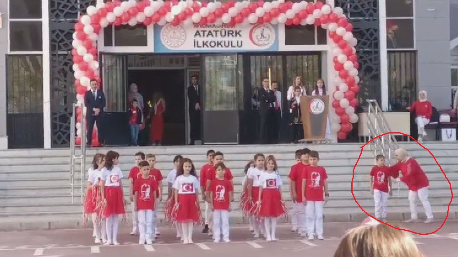 Afyon'da Vicdanları Yaralayan Görüntüde 'Flaş' Gelişme