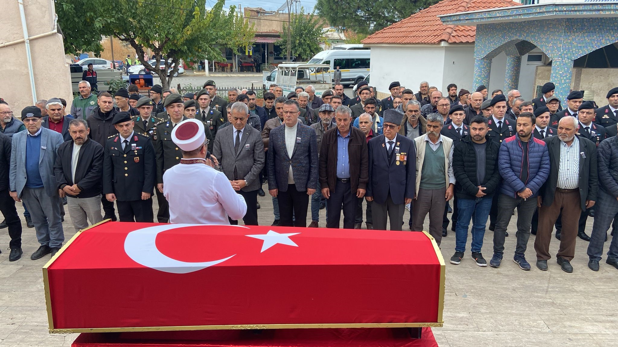 BİR KAHRAMANI DAHA KAYBETTİK
