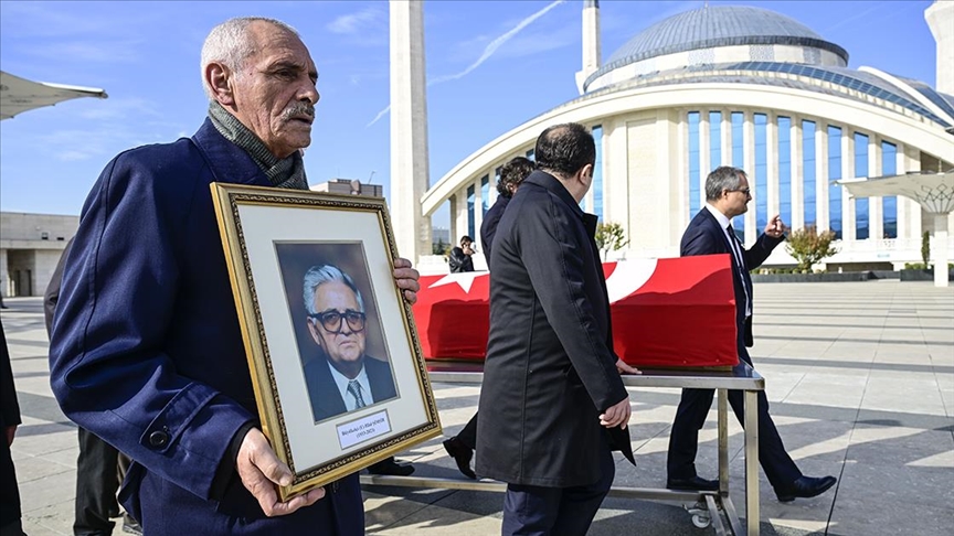Emekli Büyükelçi Son Yolculuğuna Uğurlandı