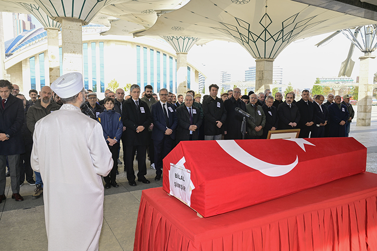 Emekli Büyükelçi Son Yolculuğuna Uğurlandı