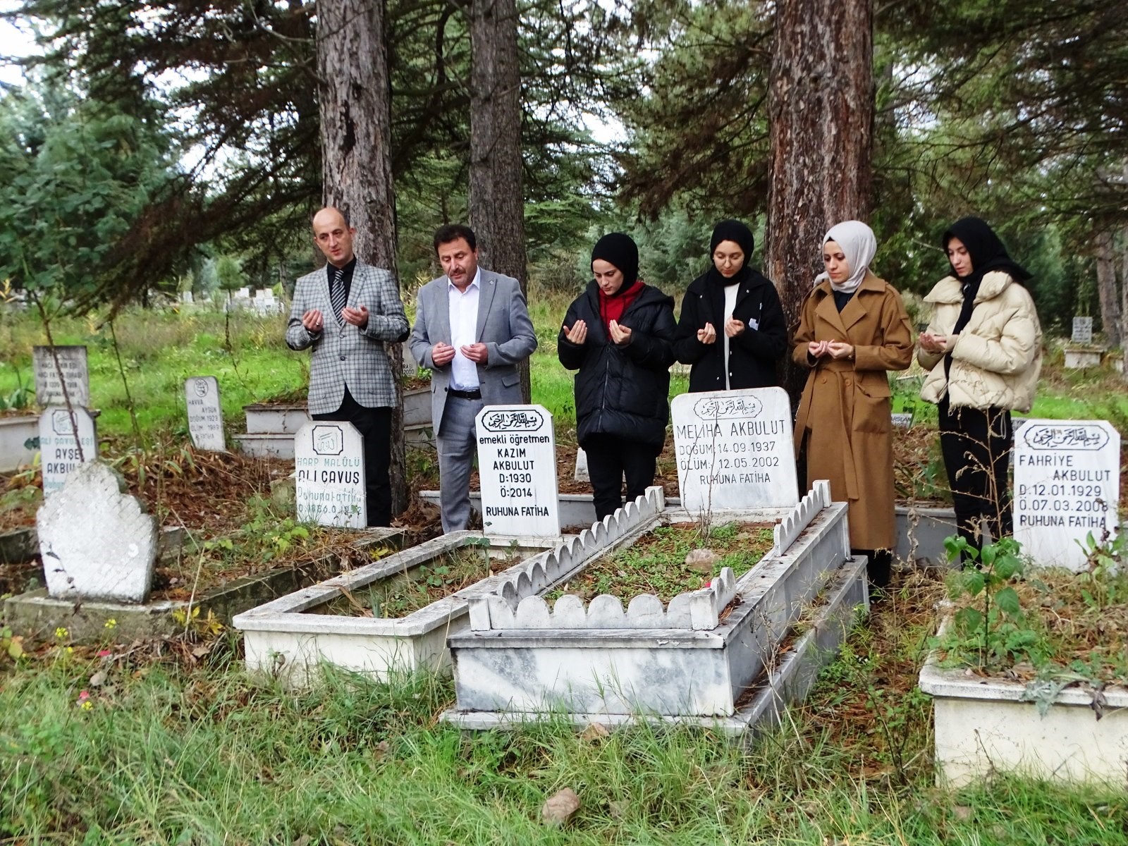 ÖĞRENCİLER ÖĞRETMENLERİNİ UNUTMADI