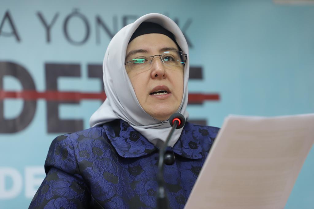"KADINA ŞİDDET İNSANLIĞA YAPILMIŞ BİR İHANETTİR"