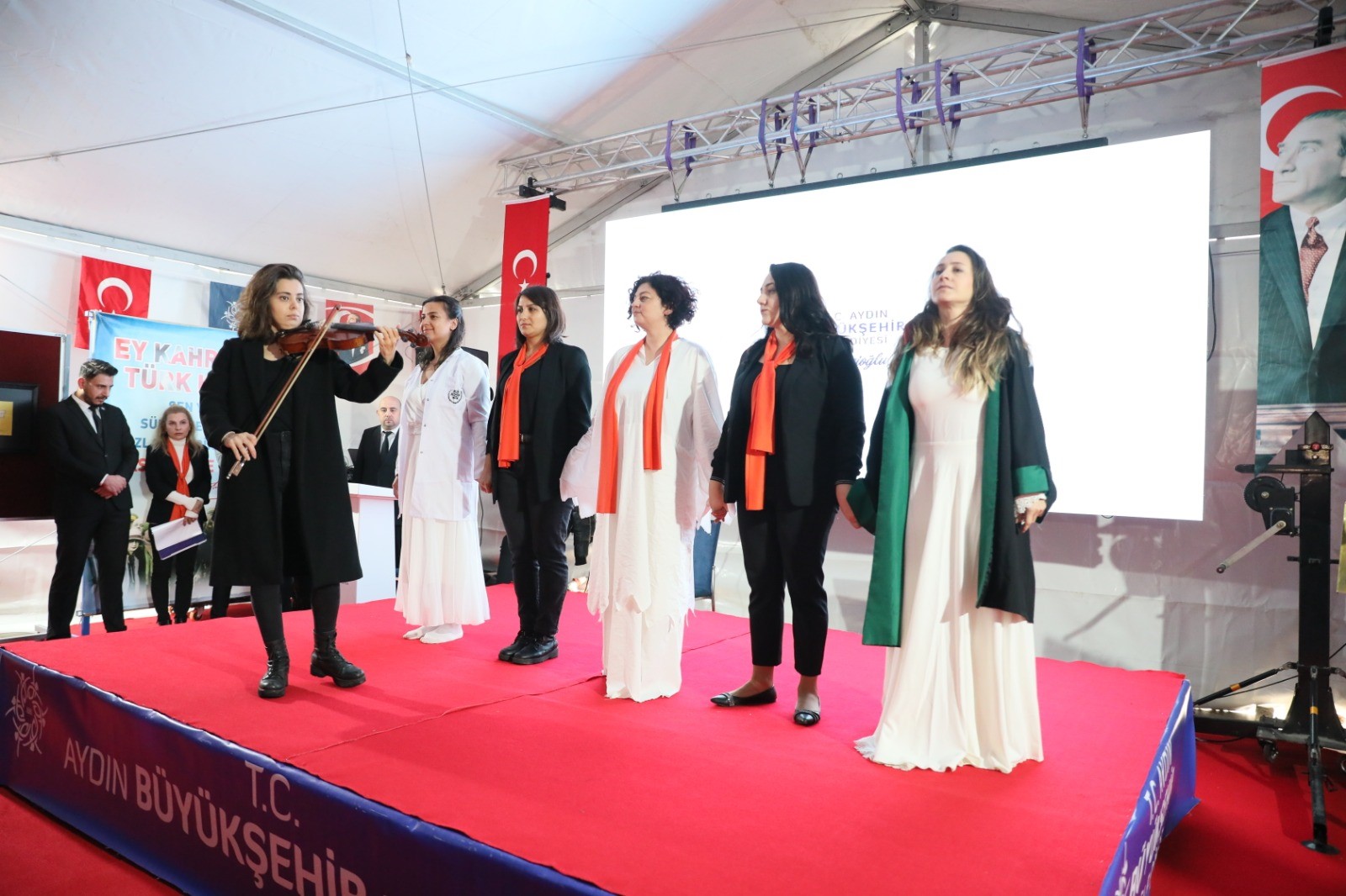 "KADINA KARŞI ŞİDDETTE İYİ HAL İNDİRİMİ KALDIRILMALI"