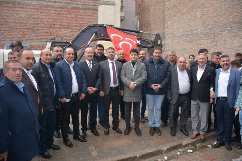 MHP İL TEŞKİLAT BİNASININ TEMEL ATMA TÖRENİ YAPILDI