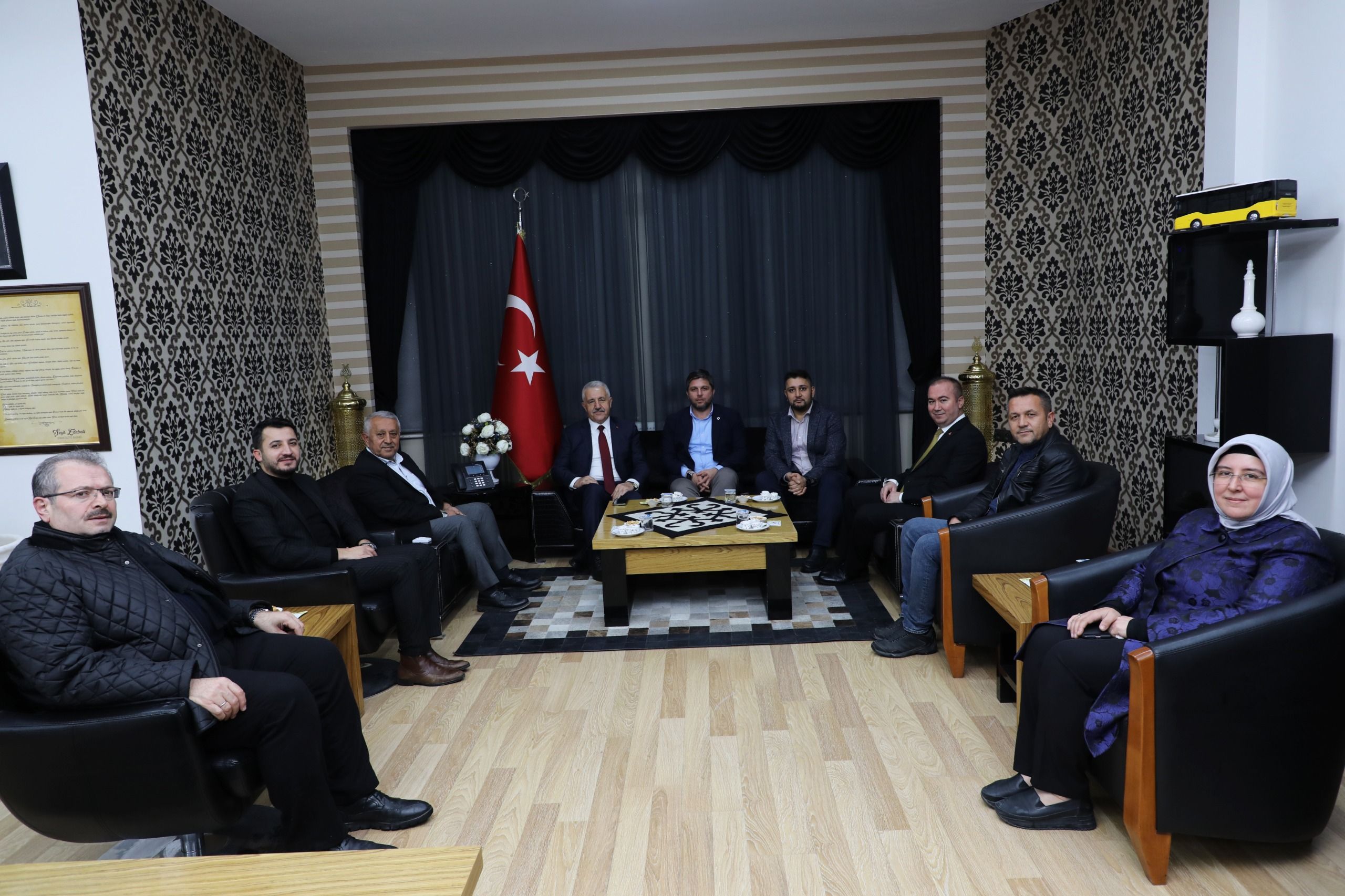 Eski bakan’dan övgü dolu sözler