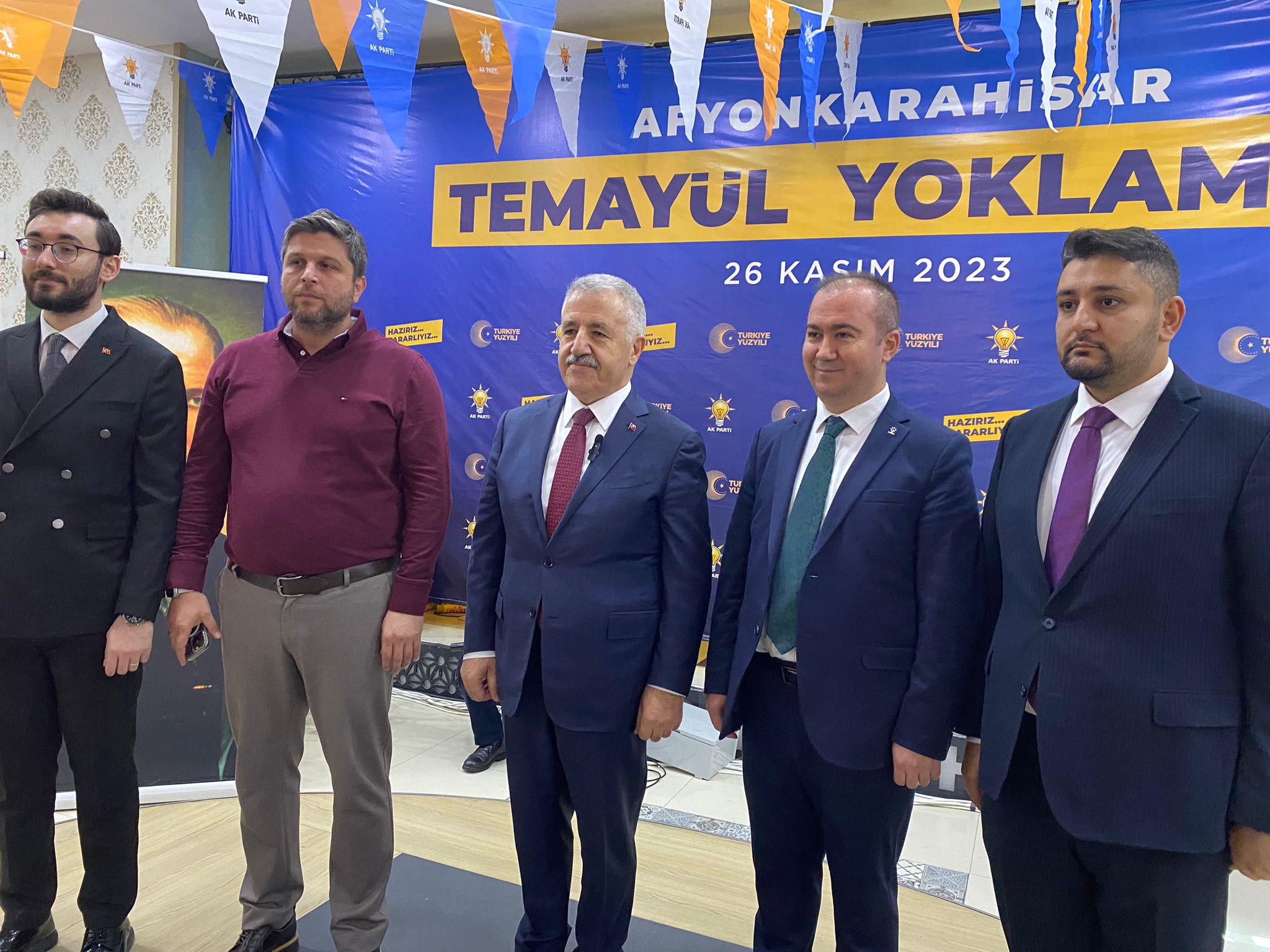 Uluçay, "Hiçbir partide olmayan bir uygulama"