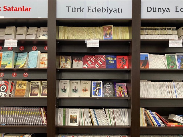 Dünya'yı Onlardan Öğreniyoruz, İşte Dünya'ya Açılan Kapı Kitaplar