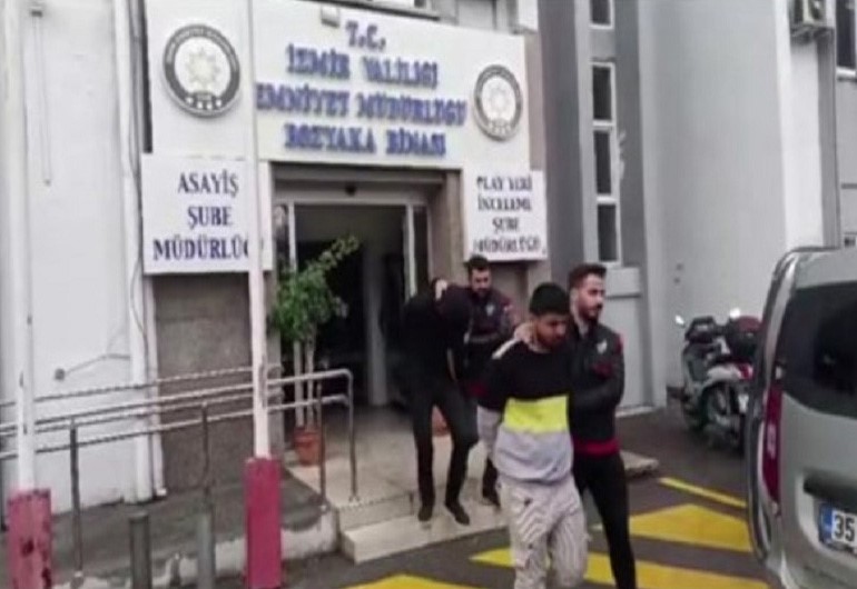 NE YAPACAĞINI ŞAŞIRDI