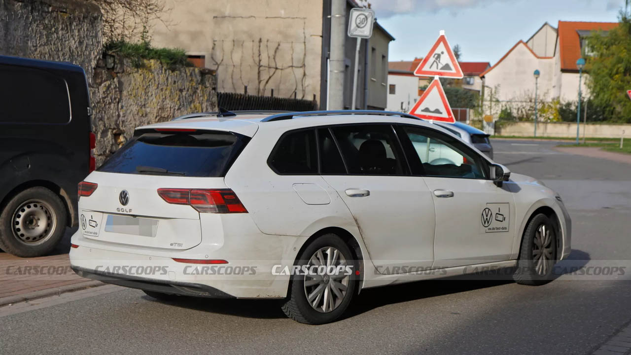 Volkswagen Golf'ün "Station Wagon" Versiyonu Ortaya Çıktı