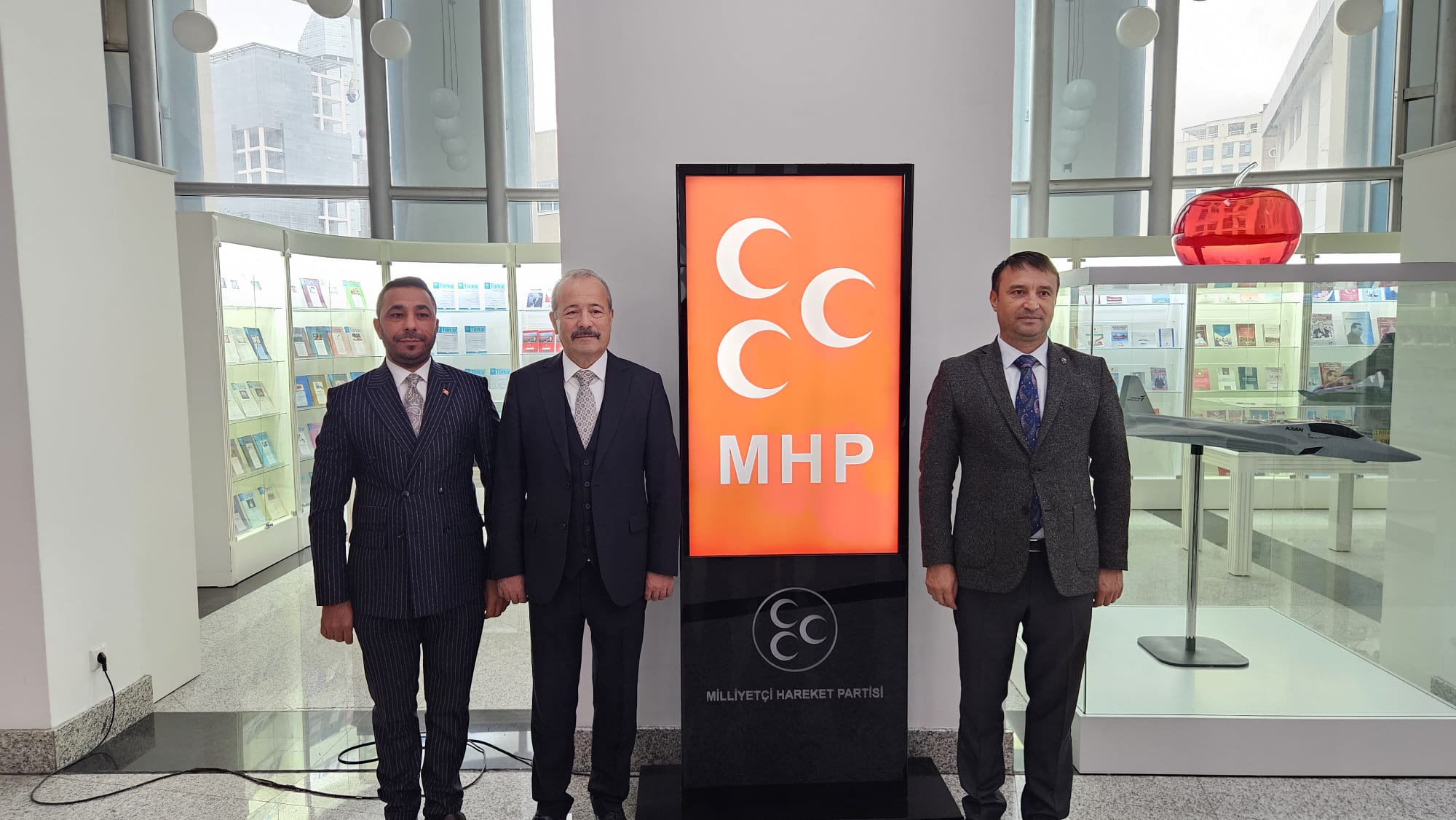 "Her insanımızın elinden tutup, her yere hizmet götüreceğiz"