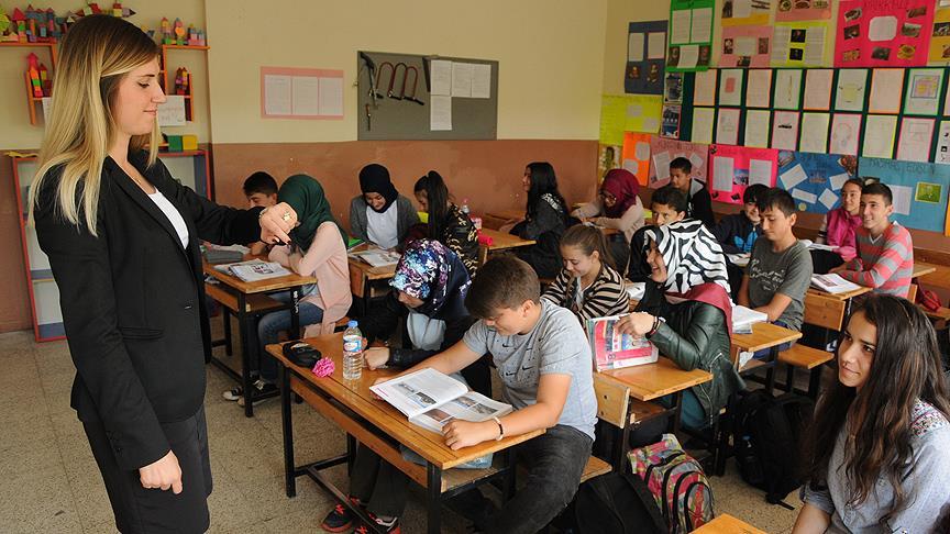 Deprem bölgesindeki 5 ilde 40 bin öğrenciye eğitim desteği