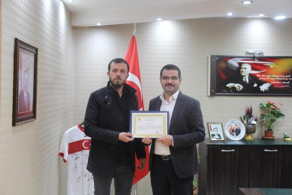 Duyarlı Berbere Kaymakam’dan ‘Teşekkür Belgesi’