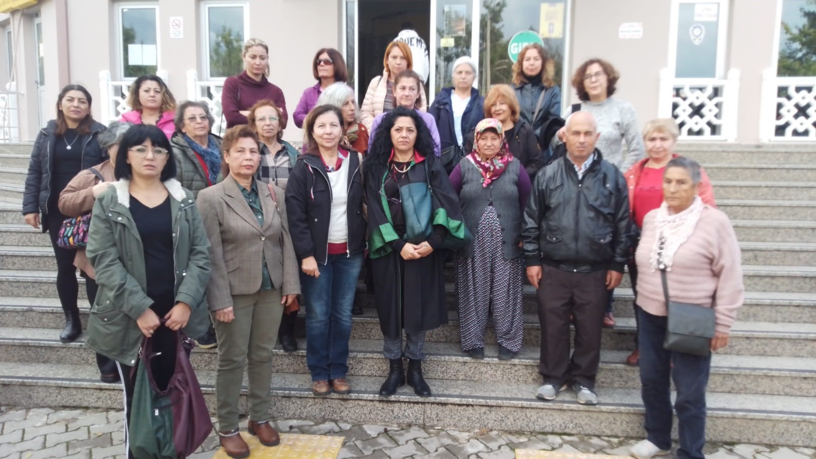 ACILI ANNE YÜREKLERİ DAĞLADI: