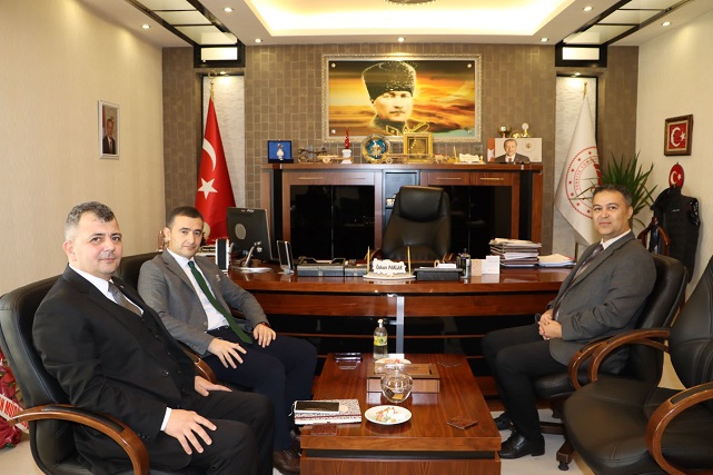 Emirdağ İçin Kolları Sıvadılar