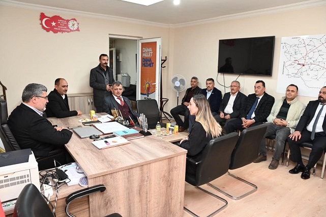 AK Partili Özkaya Emirdağ Teşkilatıyla Bir Araya Geldi
