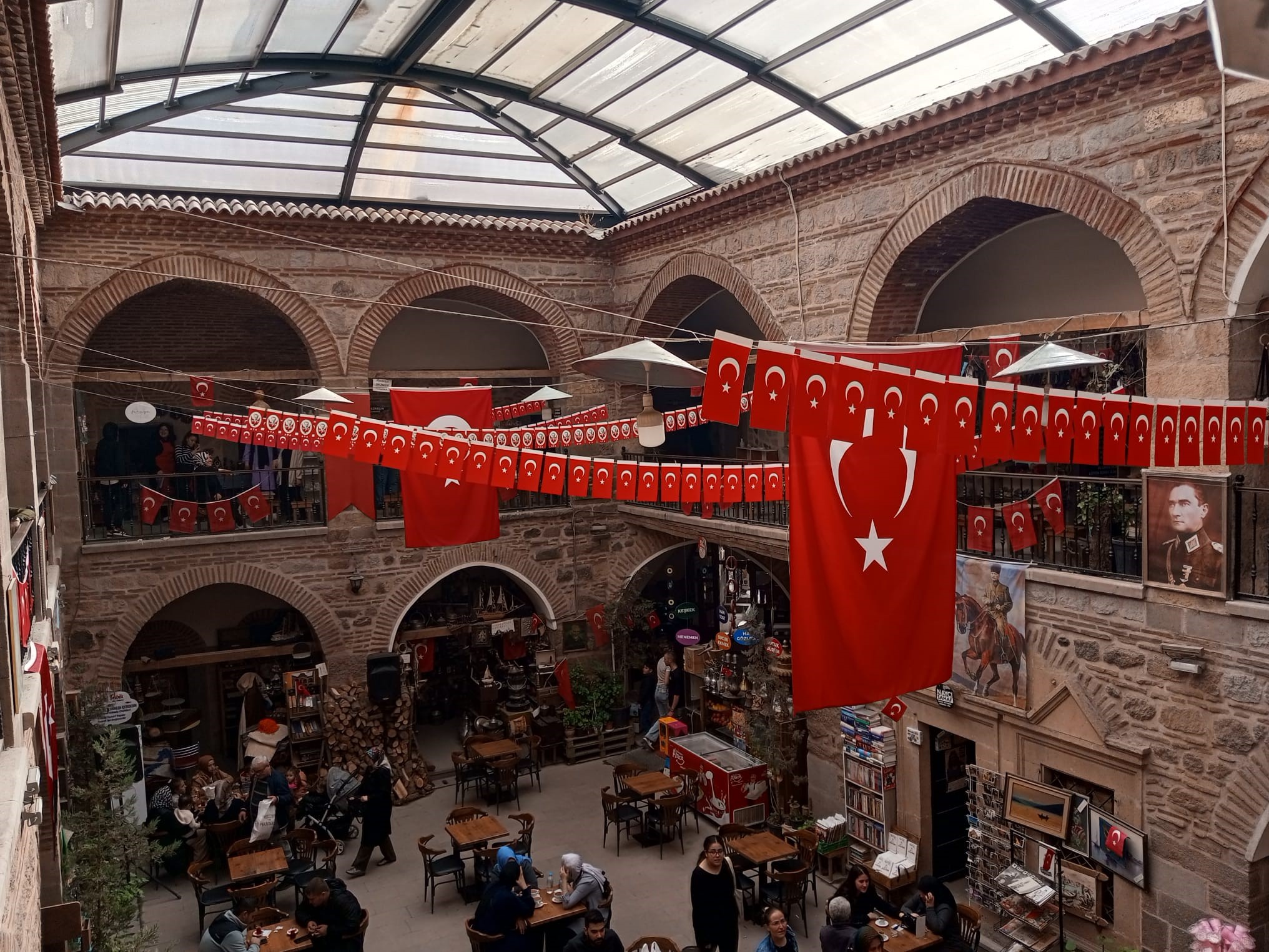 17. Yüzyıldan Günümüze Ulaşmayı Başaran Taşhan Halen Ayakta