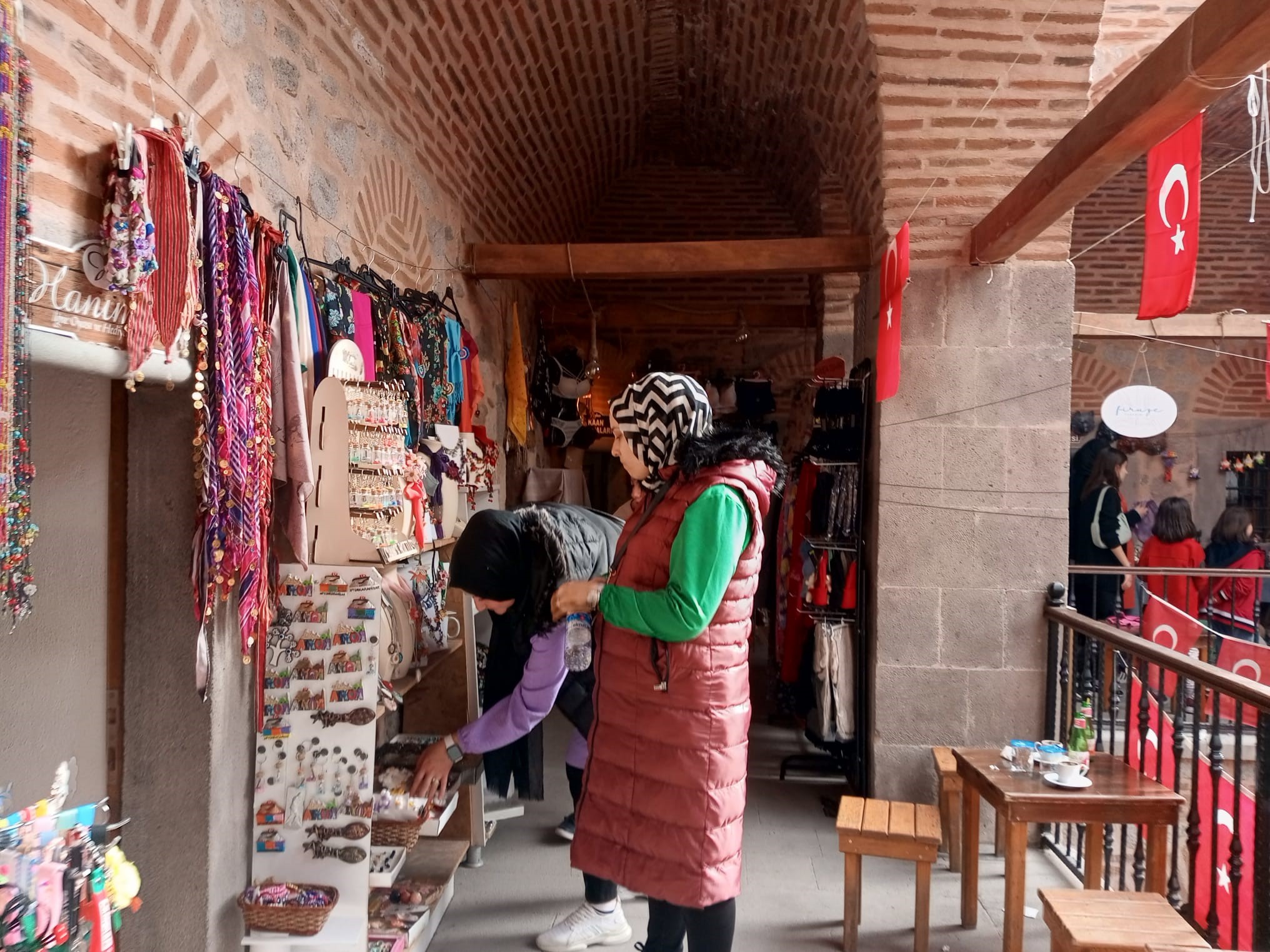 17. Yüzyıldan Günümüze Ulaşmayı Başaran Taşhan Halen Ayakta
