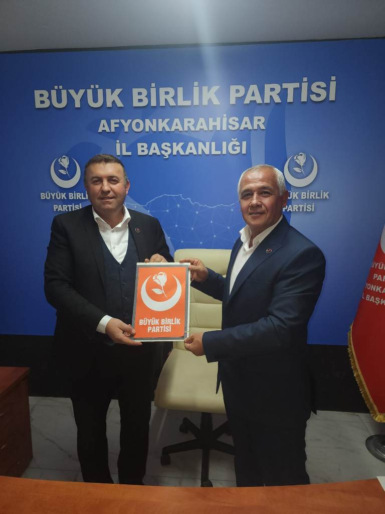 BADAK SÜLÜN'DEN ADAY ADAYLIĞI BAŞVURUSU YAPTI