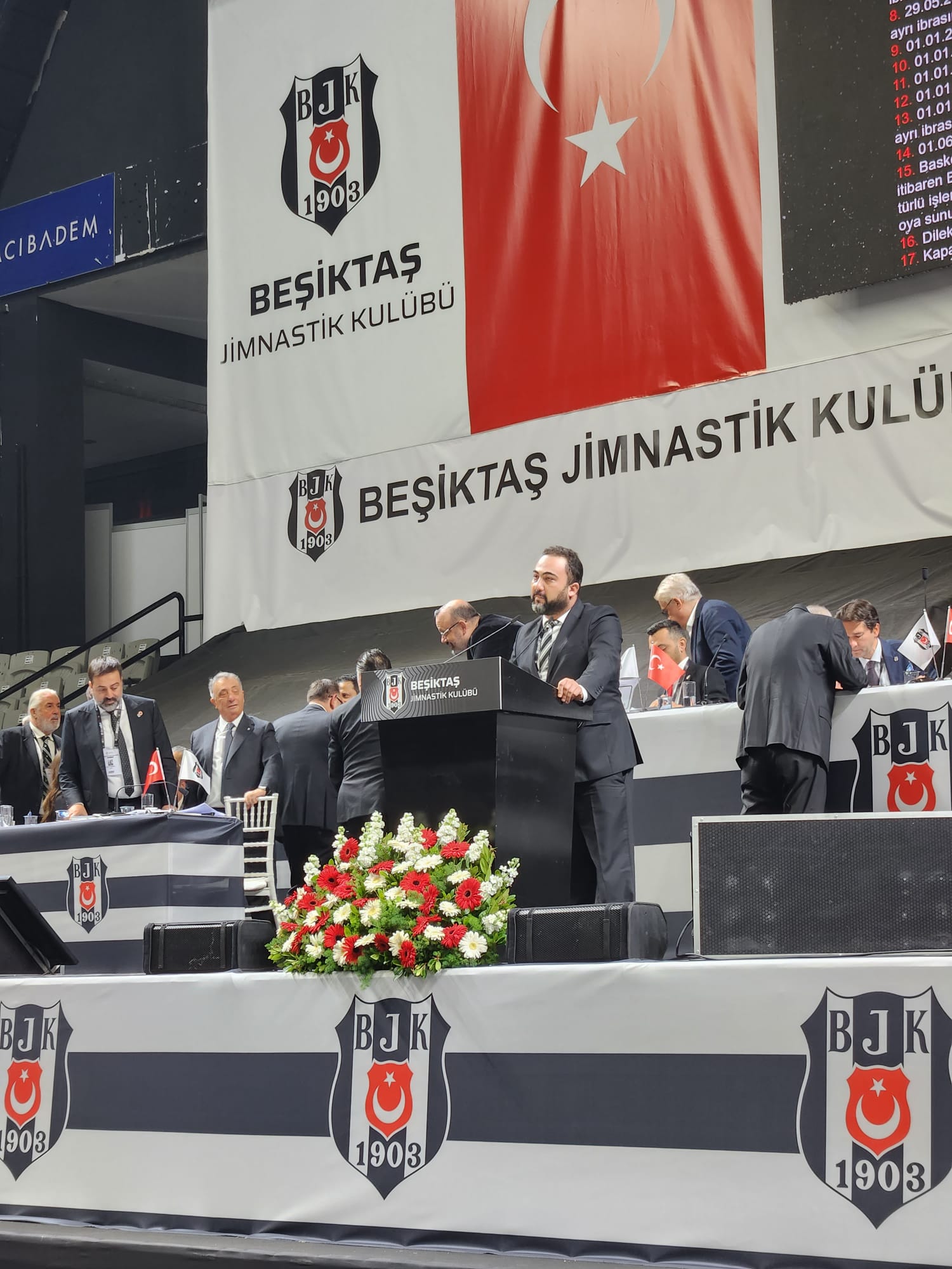 BEŞİKTAŞ'IN GENEL KURULUNA AFYONDAN SELAM GÖTÜRDÜ
