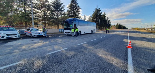 Jandarma Trafikte Kuralsızlığı Affetmiyor